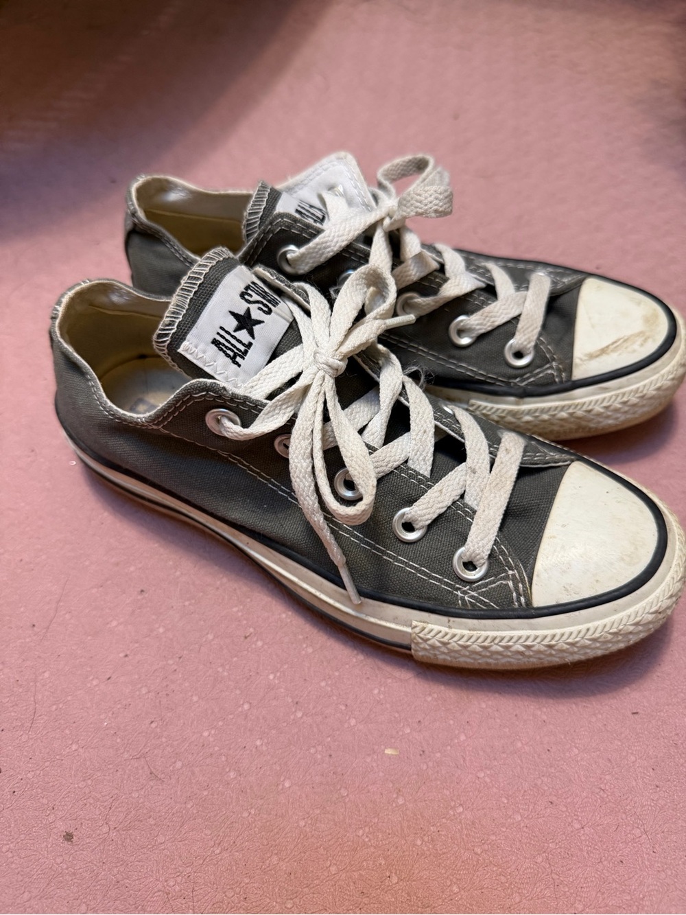 Converse All Star women’s Black Low-Top Canvas Sneakers - Picture 2 of 4